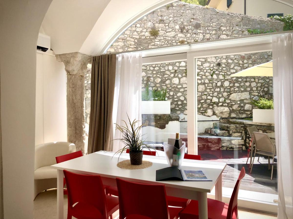 Villa Borgo Borago Brenzone sul Garda Exterior photo