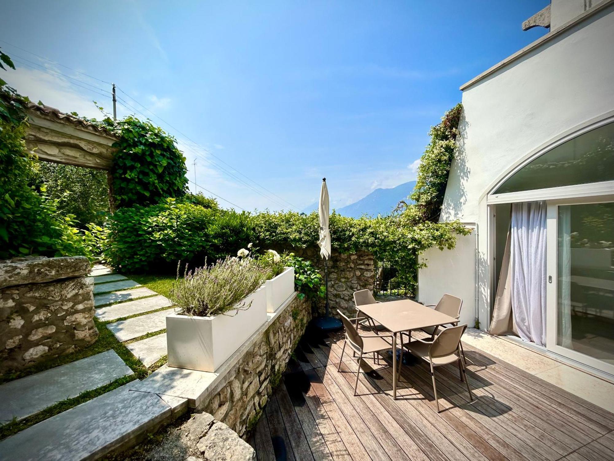 Villa Borgo Borago Brenzone sul Garda Room photo